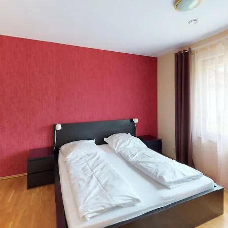 Aurora Apartamento *